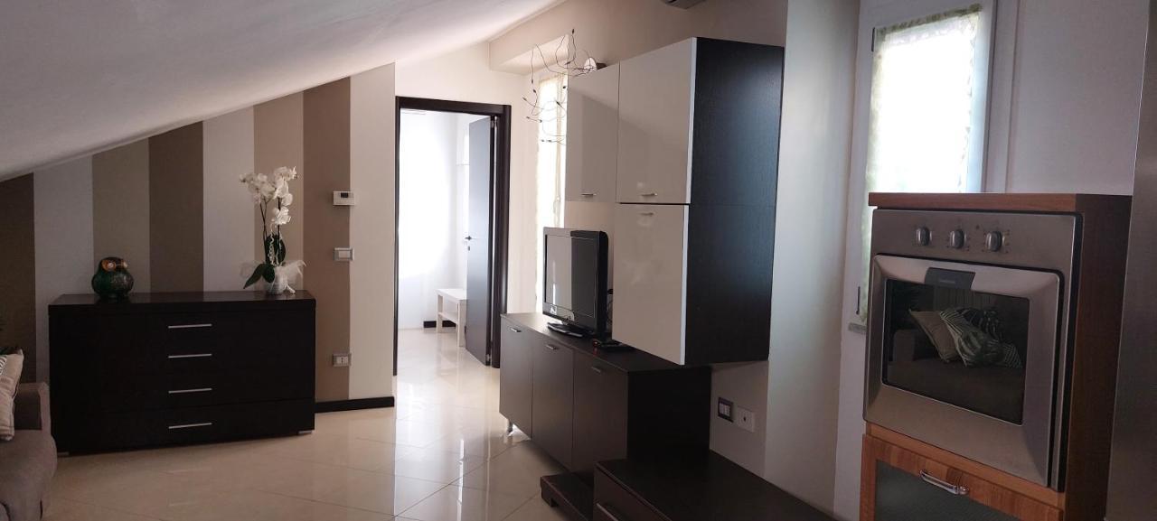 La Terrazza Dell' Angelo Apartment Pomarico Exterior photo